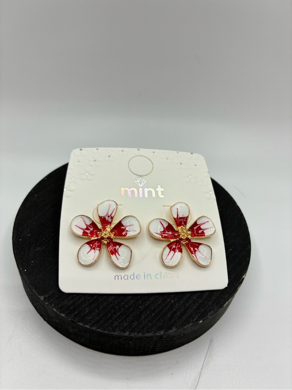 Mint Gold-Tone Floral Enamel Studs - White & Red